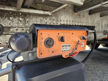 SCB*S3 / TAIL LIFT -LBW / LIFT AXLE